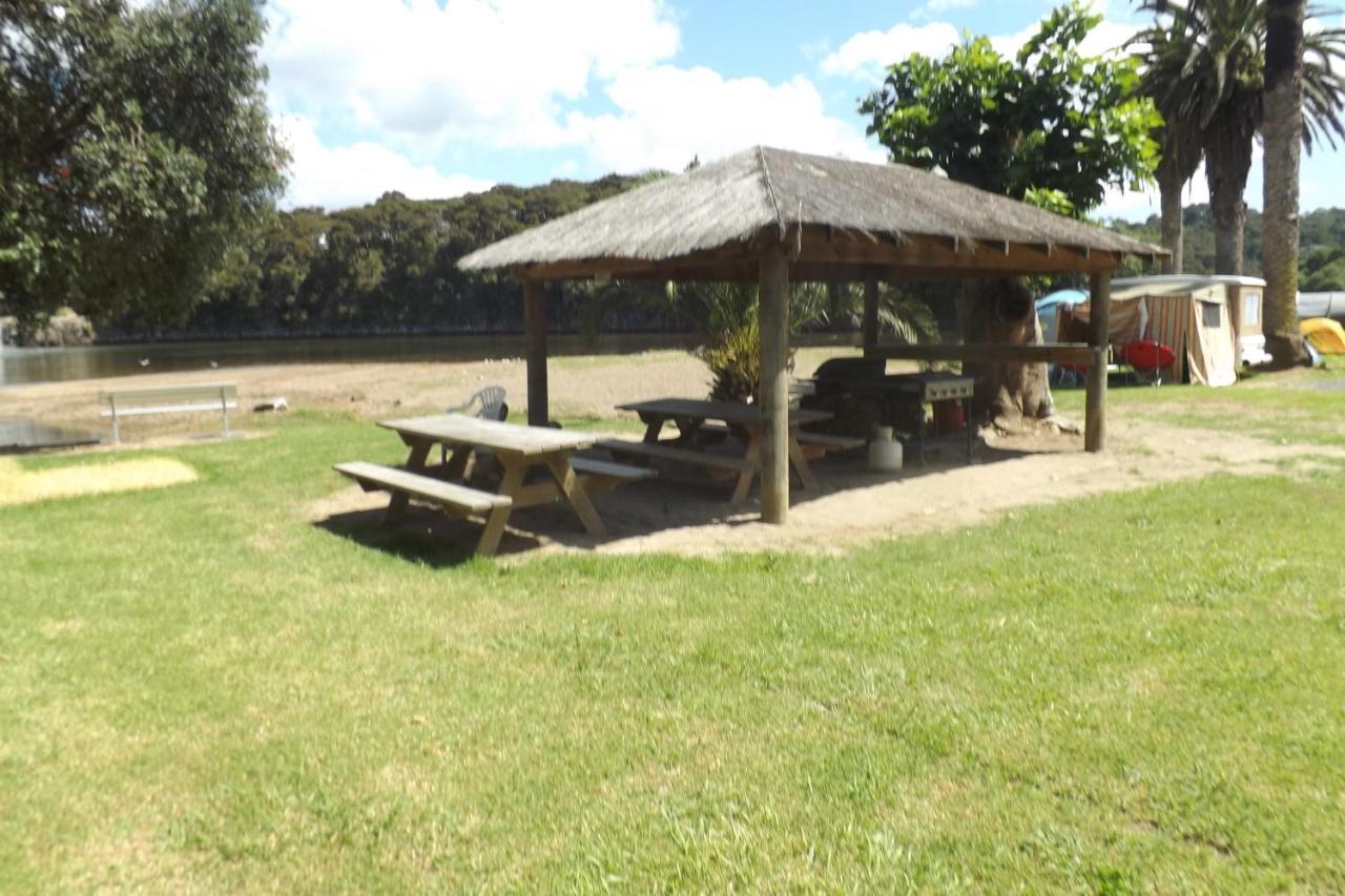 Waterfalls Estate - Motel & Campground Paihia Kültér fotó