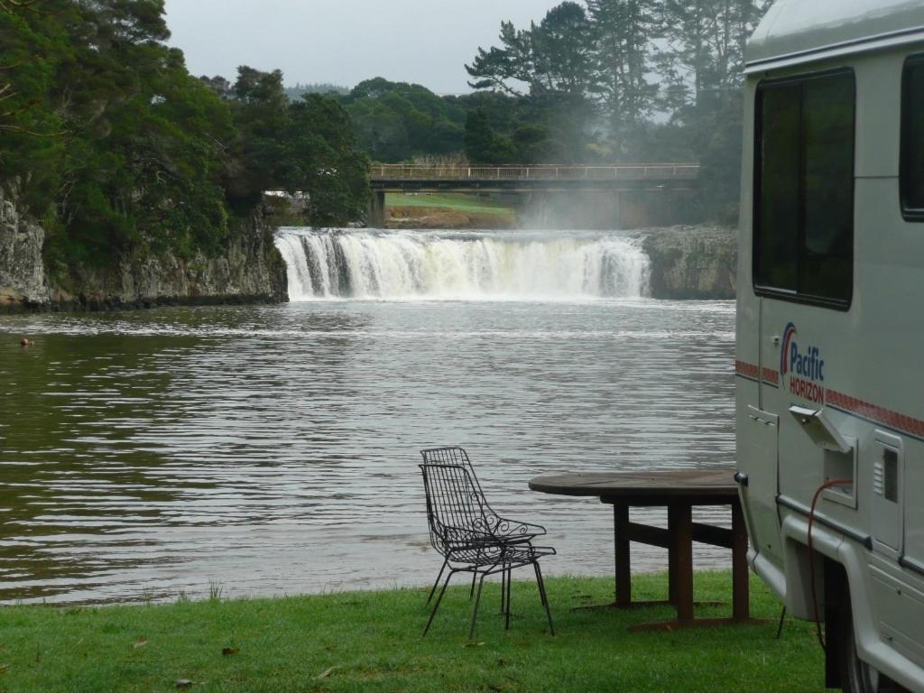 Waterfalls Estate - Motel & Campground Paihia Kültér fotó