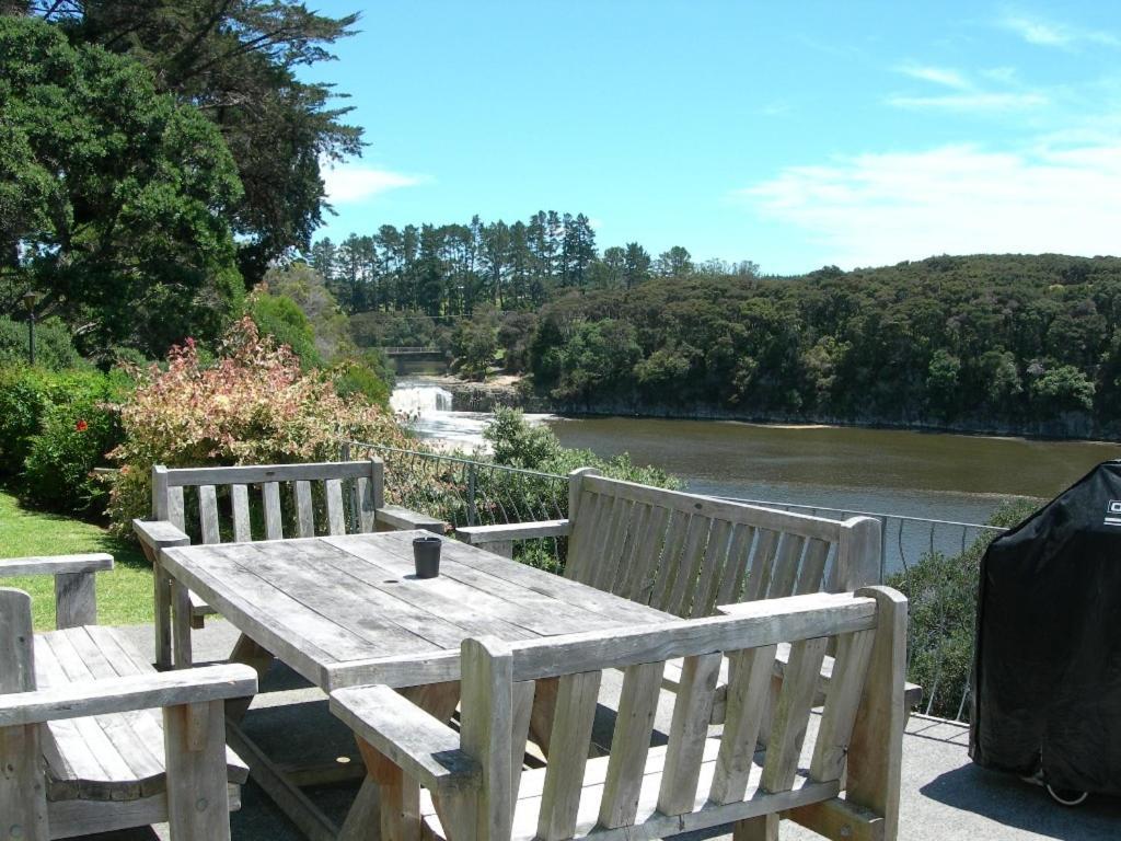 Waterfalls Estate - Motel & Campground Paihia Kültér fotó